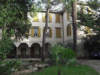 B&B La Patirana Zandobbio Экстерьер фото